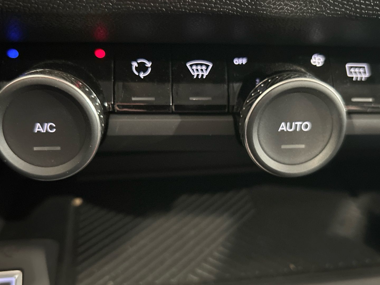 Imatge del vehicle 24