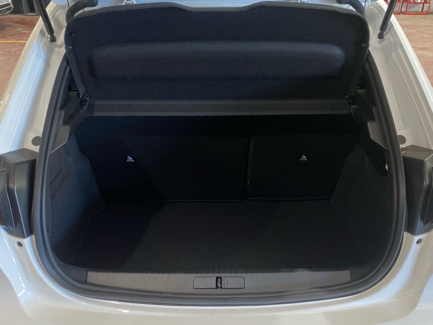 Imatge del vehicle 6