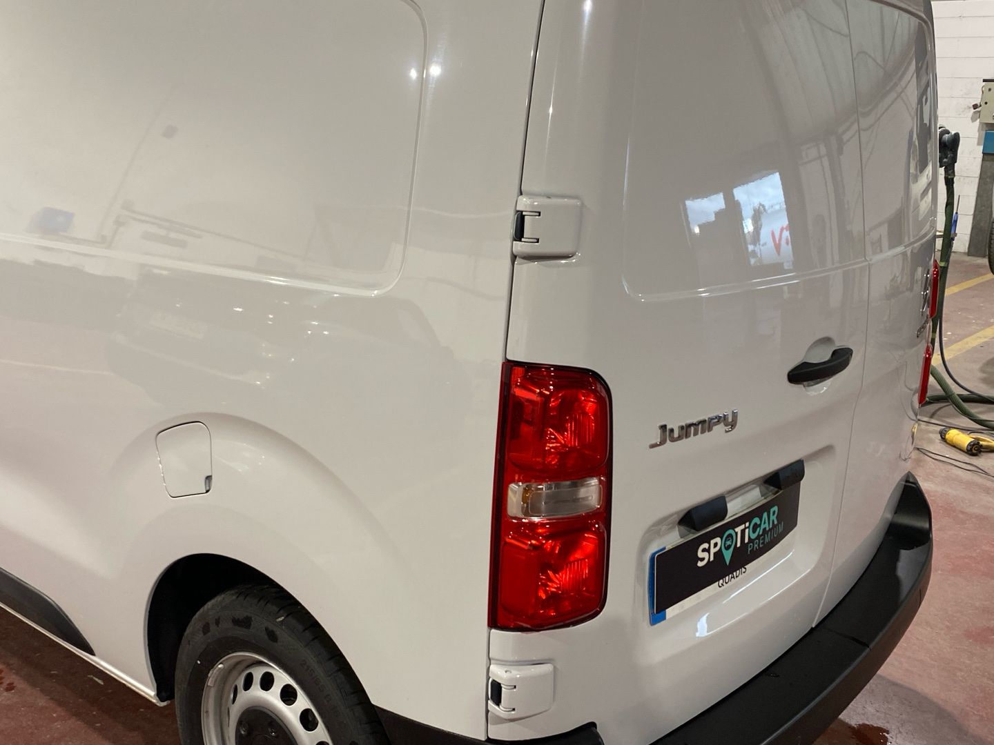 Imatge del vehicle 17