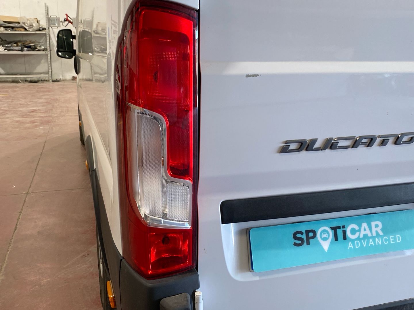 Vehicle image 17