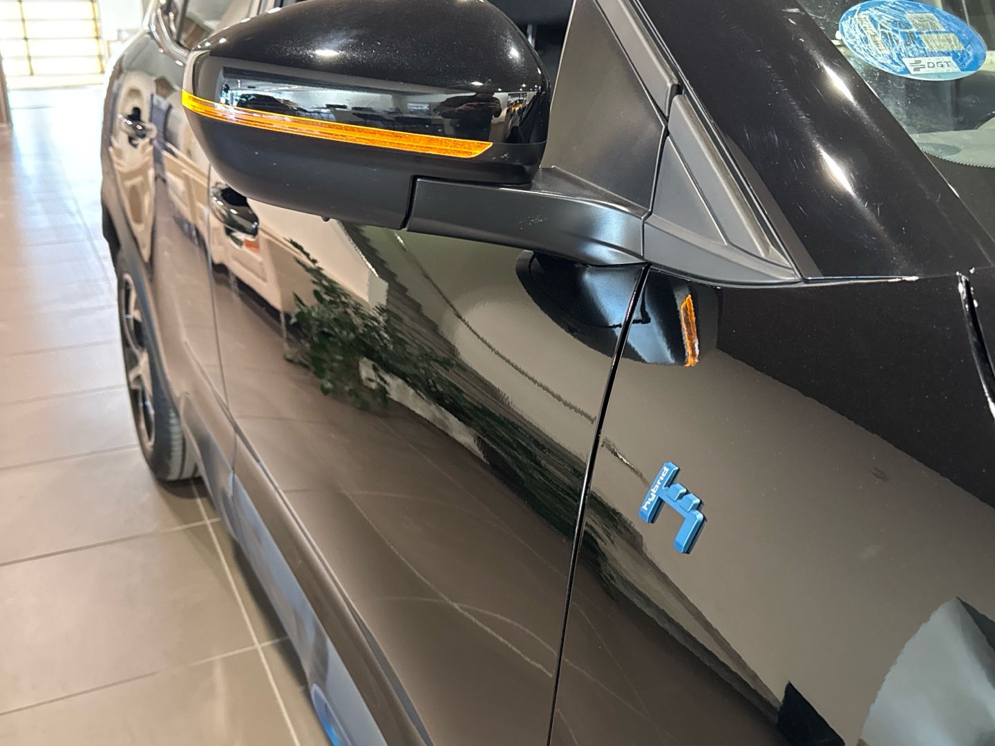 Vehicle image 35