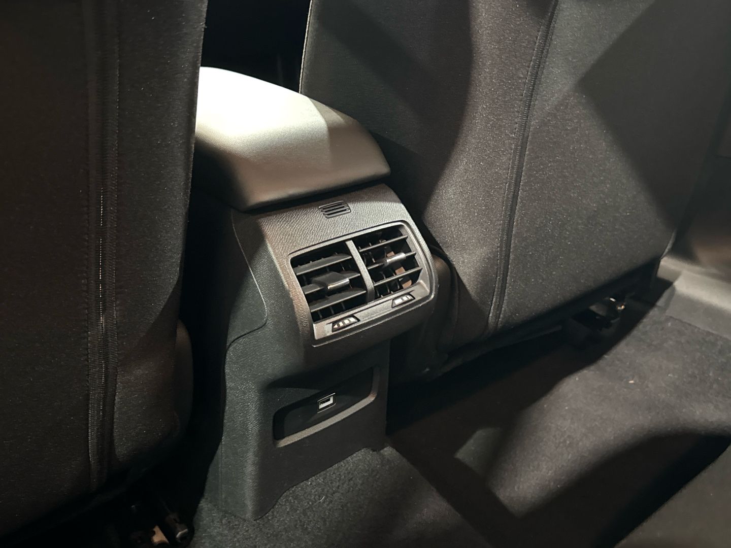 Imatge del vehicle 24
