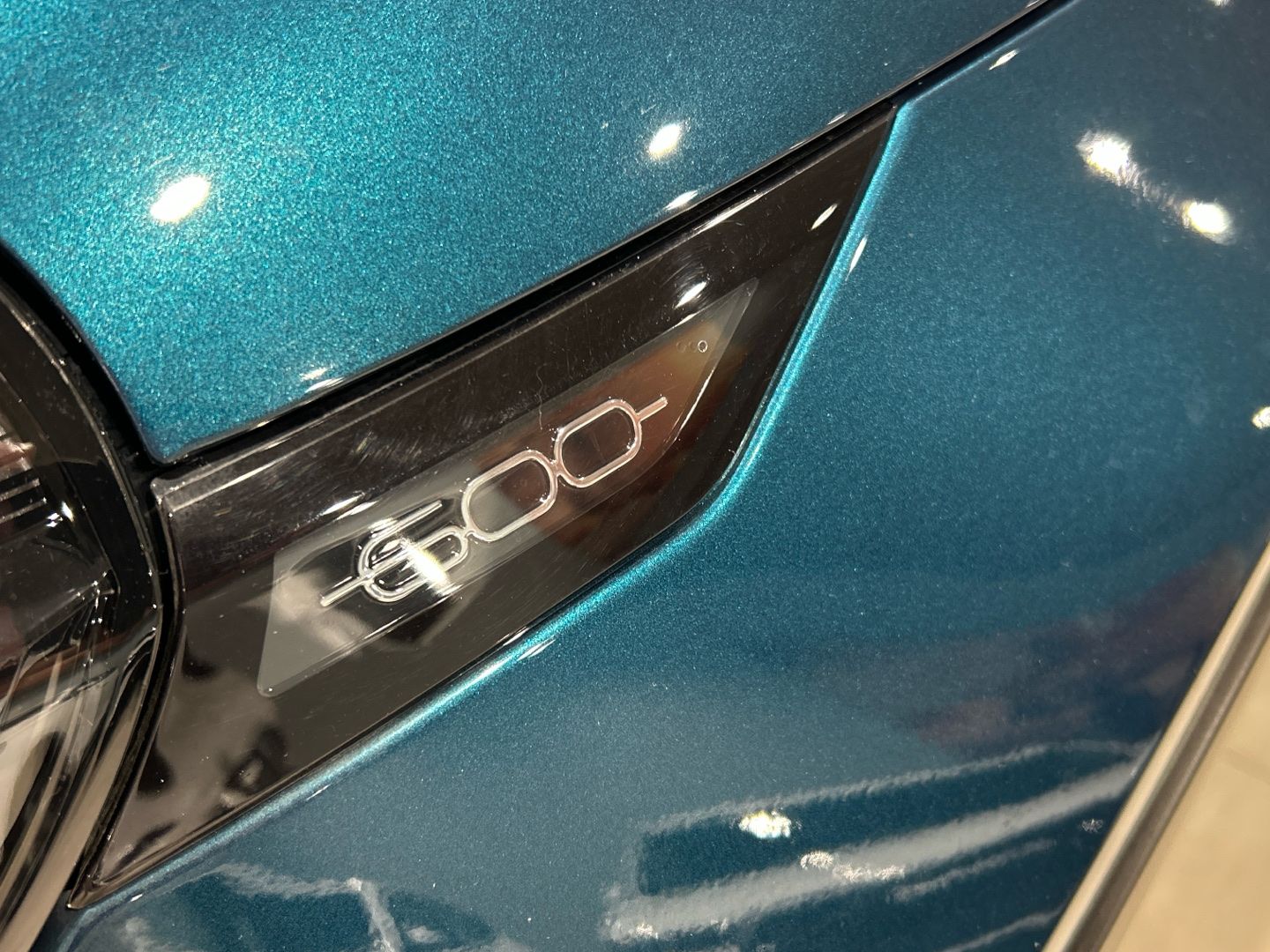 Vehicle image 28