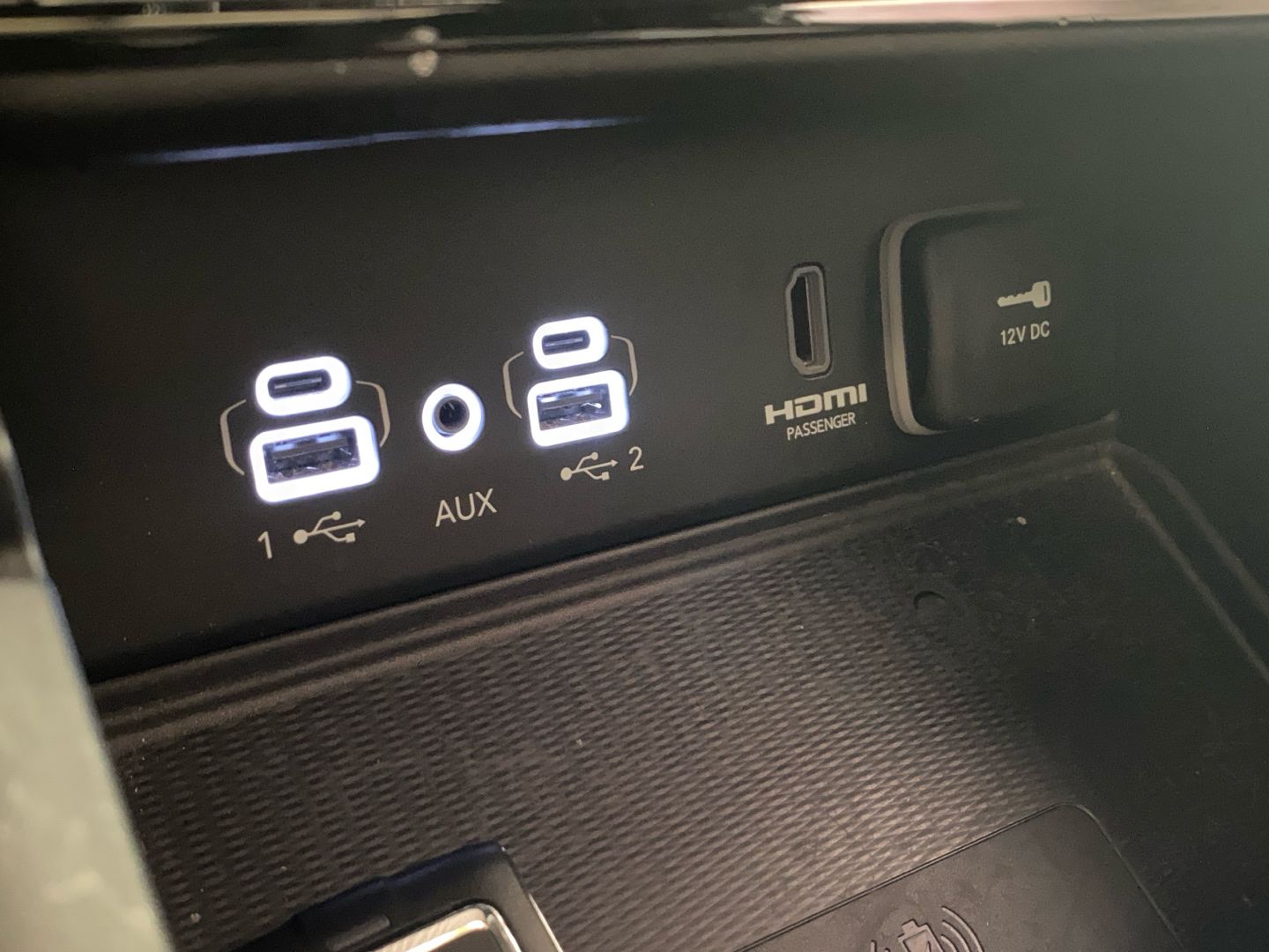 Vehicle image 39