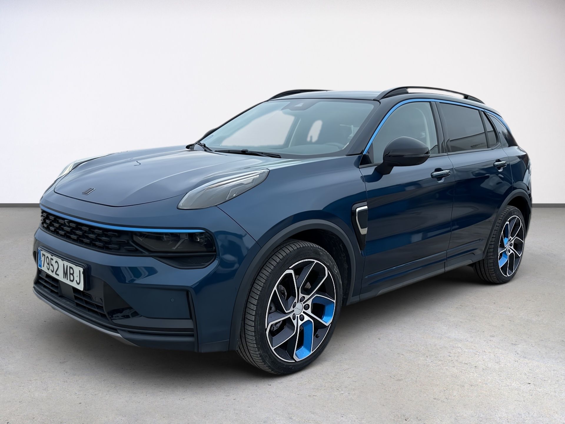 Lynk & Co 01 en Motorflash