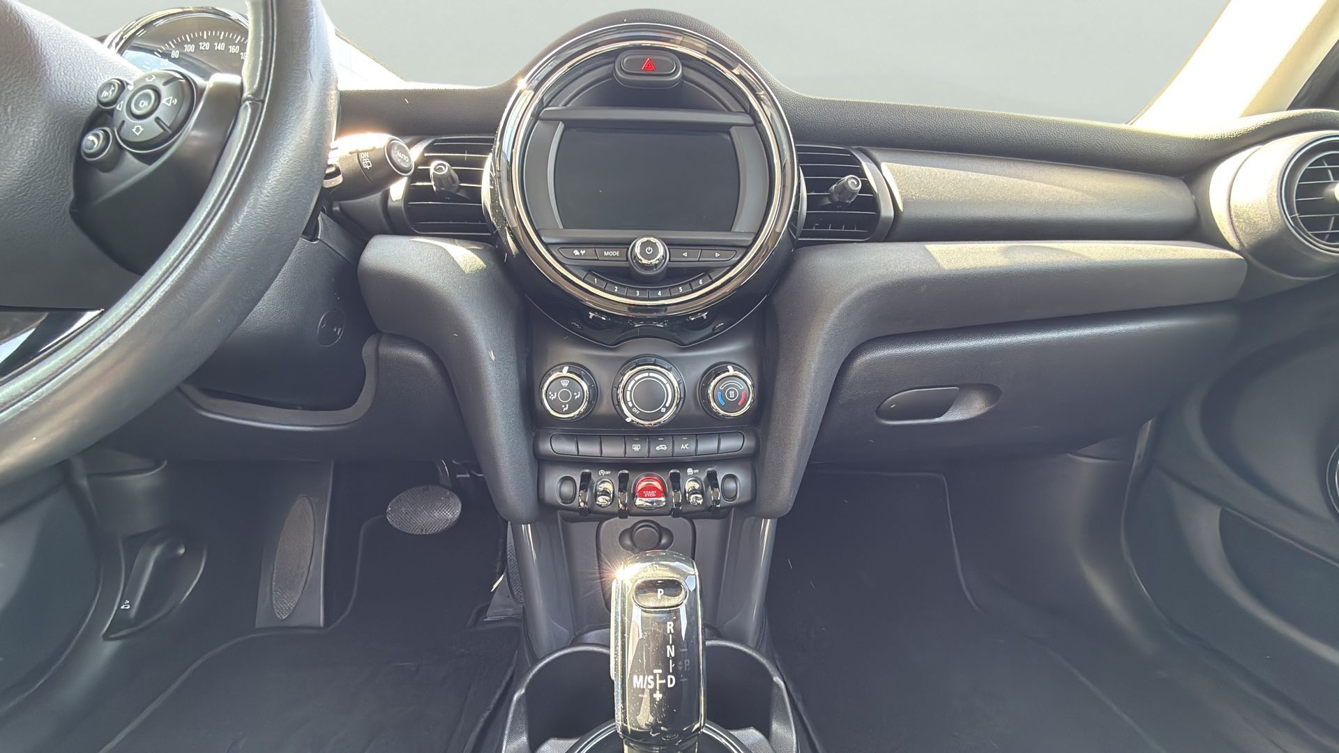 Imagen MINI MINI Cooper 5 Puertas