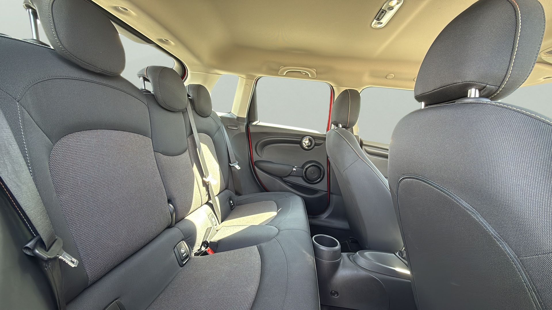 Imagen MINI MINI Cooper 5 Puertas