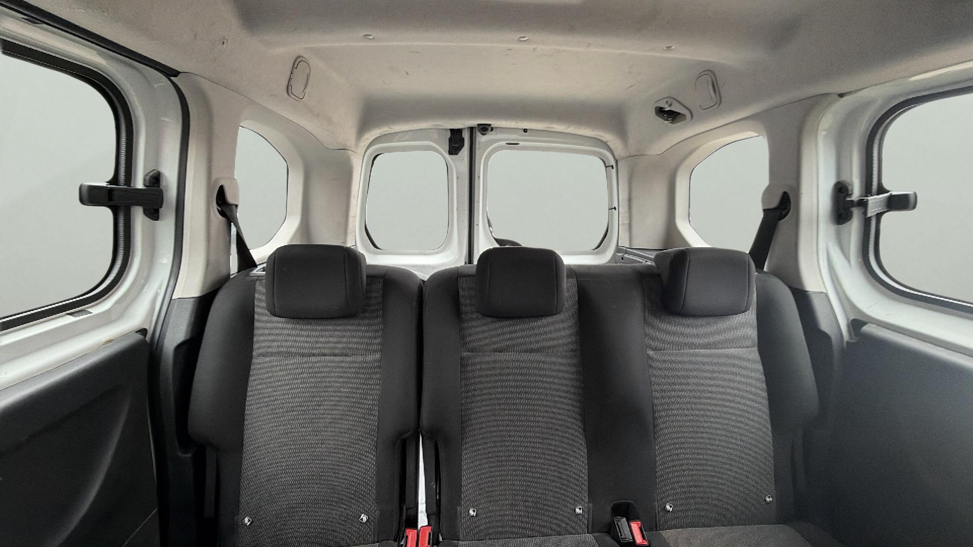 Imagen Peugeot Rifter