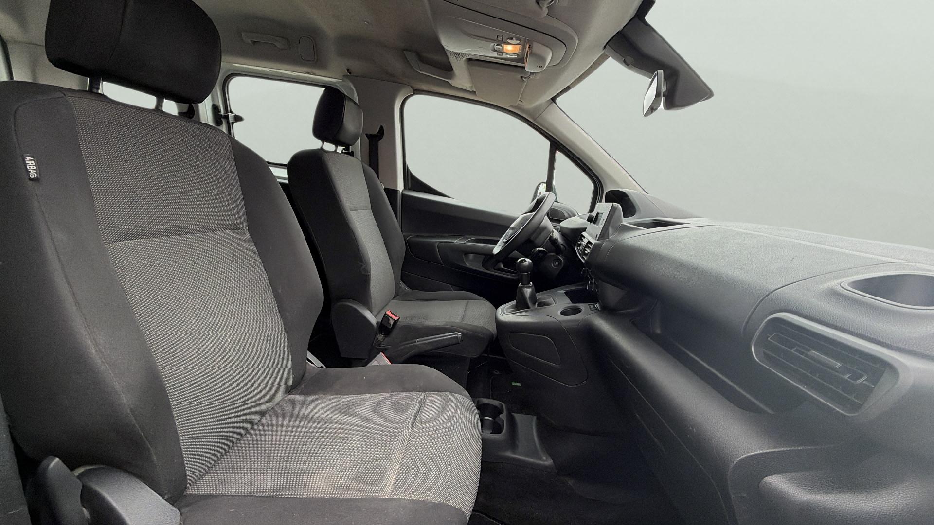 Imagen Peugeot Rifter