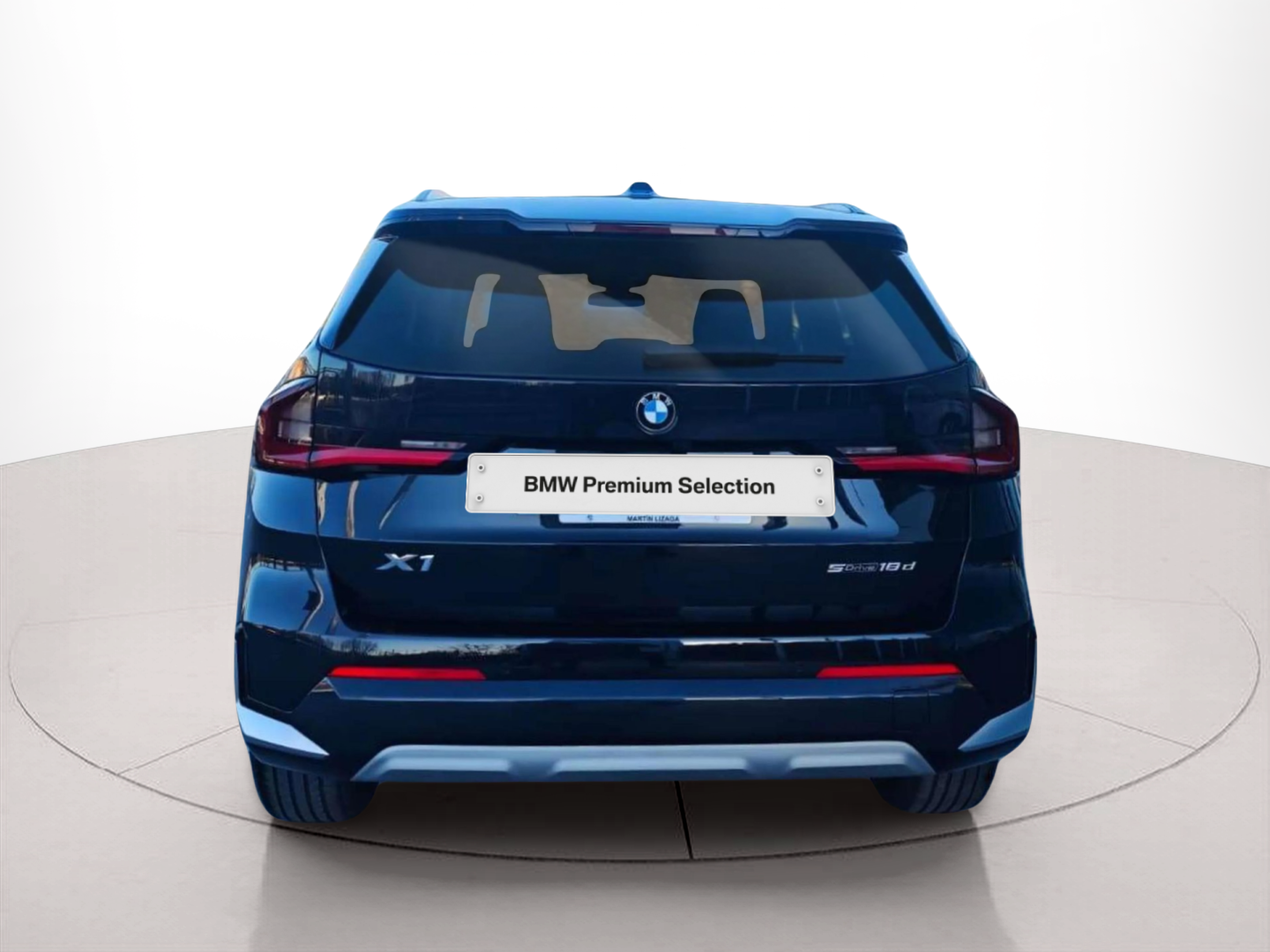 BMW X1 sDrive18d color Negro. Año 2022. 110KW(150CV). Diésel. En concesionario Lizaga Motor de Teruel