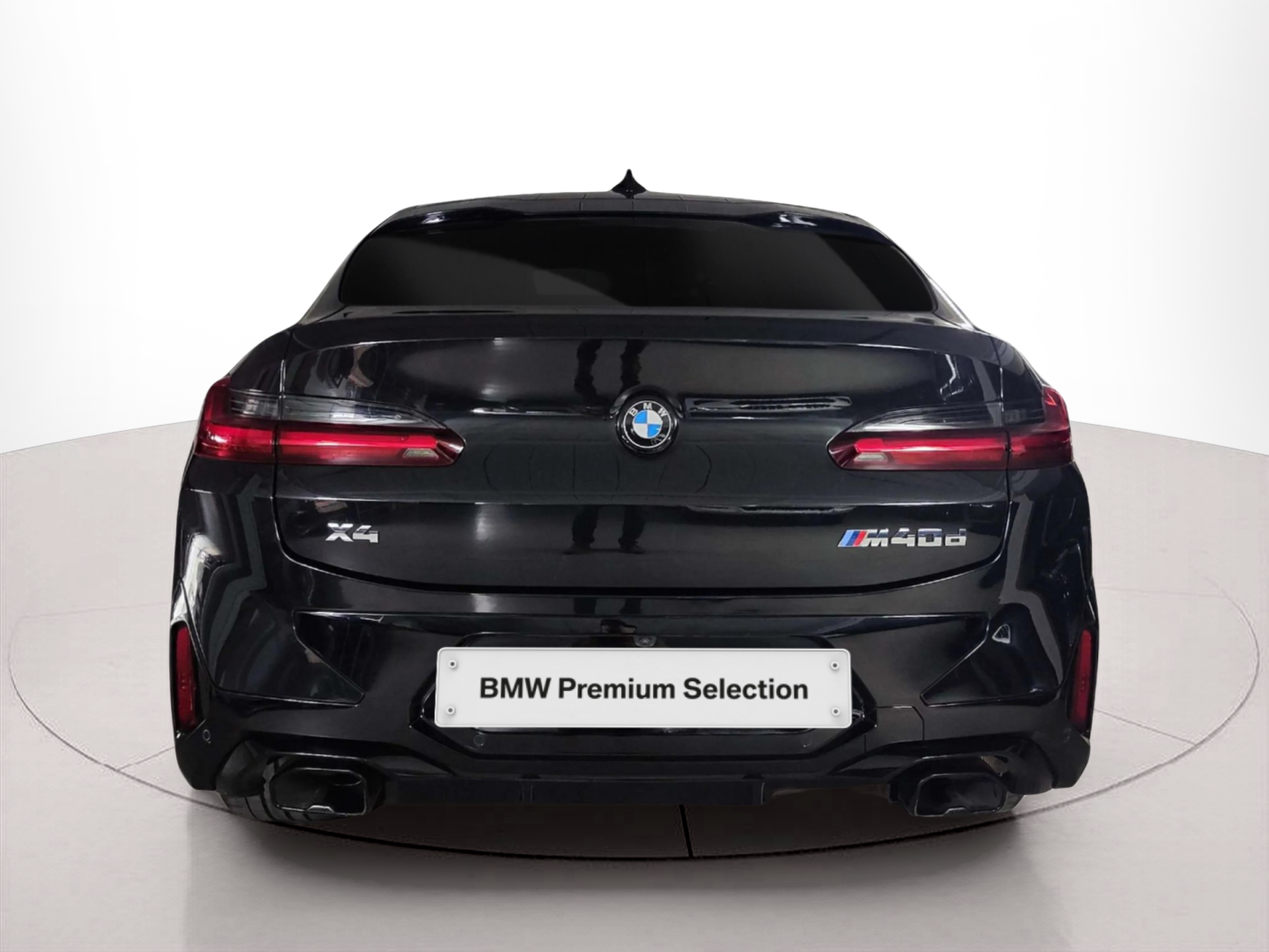 BMW X4 M40d color Negro. Año 2023. 250KW(340CV). Diésel. En concesionario Lizaga Motor de Teruel