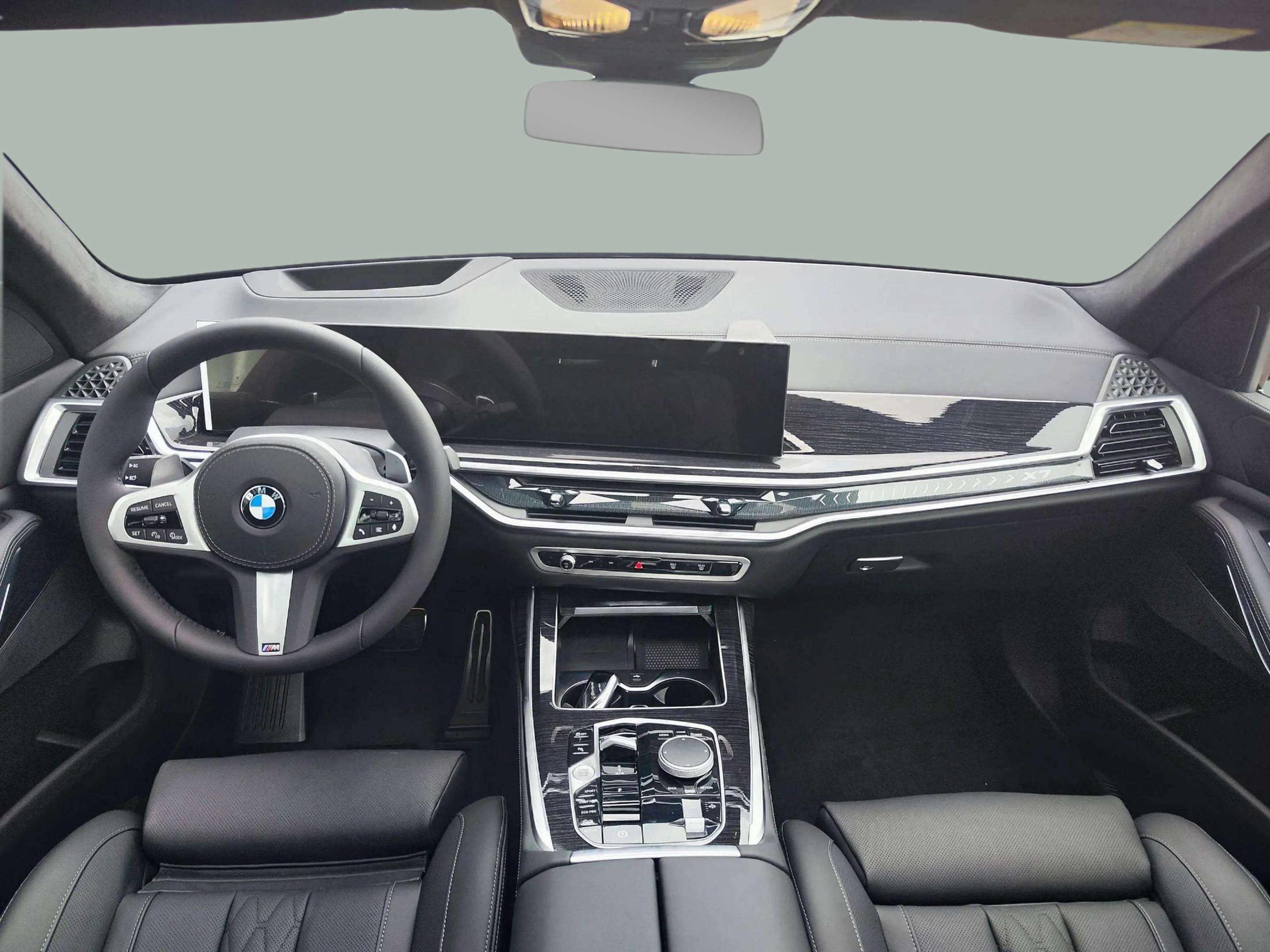 BMW X7 xDrive40d color Negro. Año 2025. 259KW(352CV). Diésel. En concesionario Lizaga Motor de Teruel