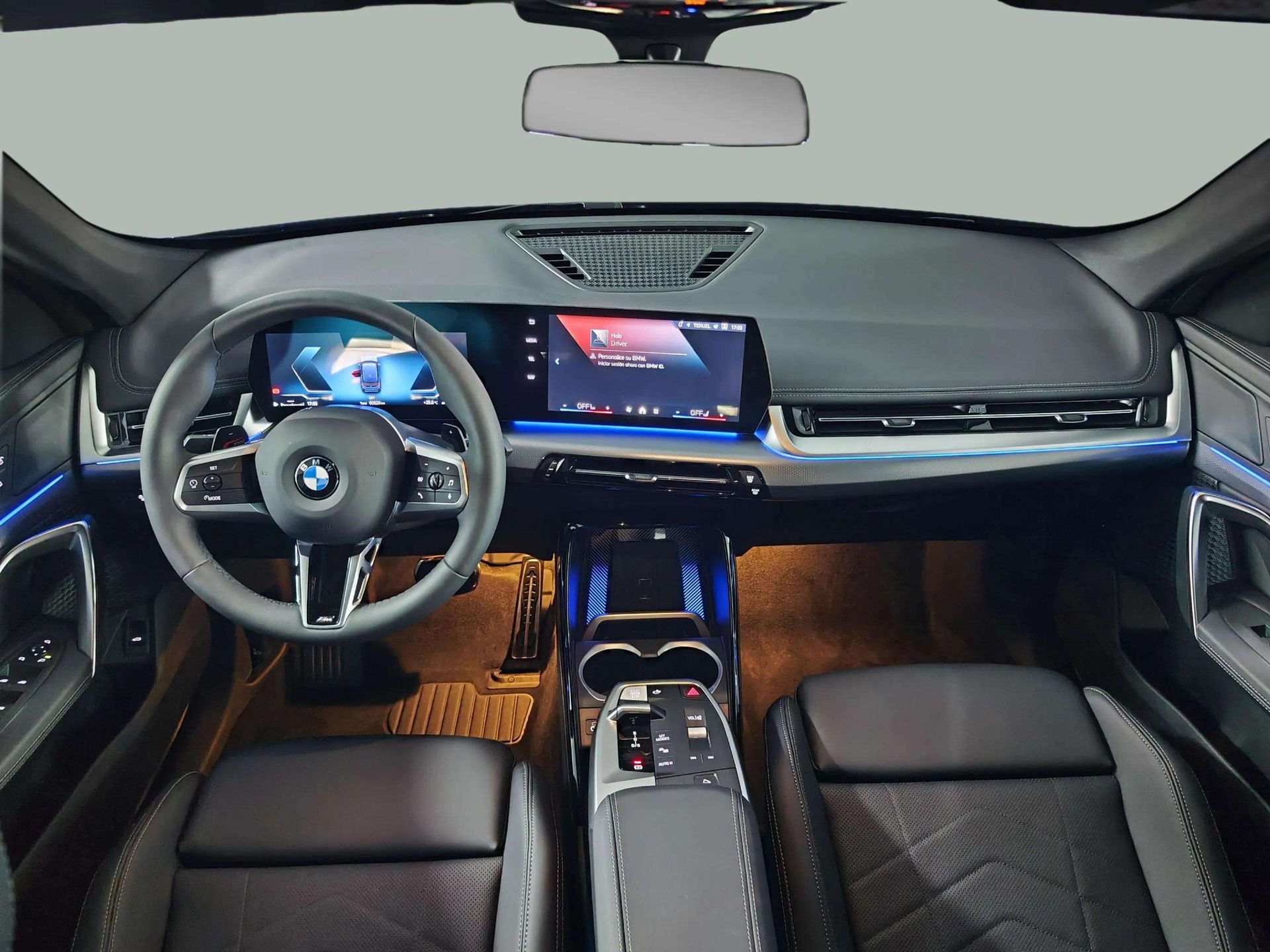 BMW X1 sDrive20d color Azul. Año 2025. 120KW(163CV). Diésel. En concesionario Lizaga Motor de Teruel