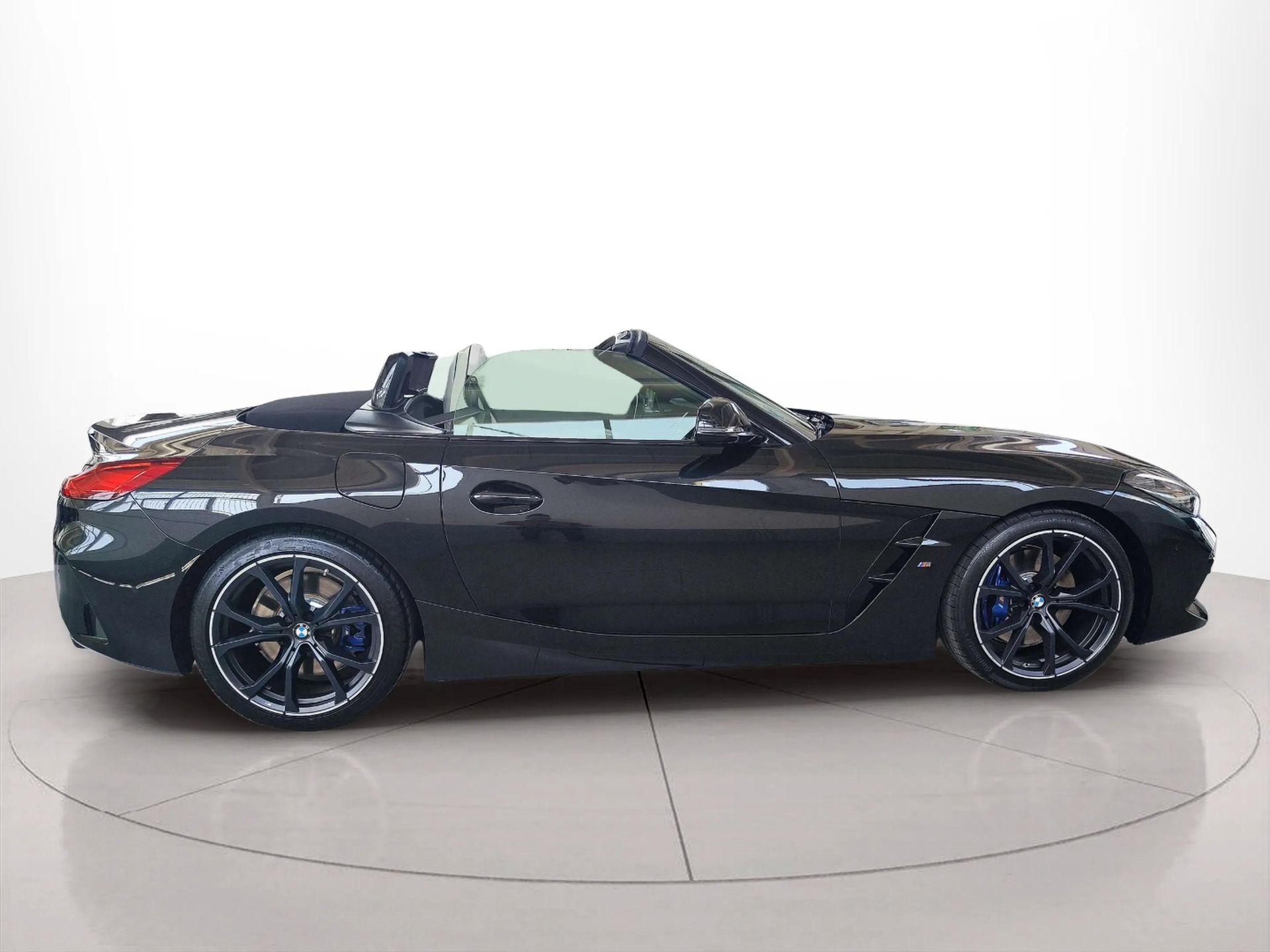 BMW Z4 M40i Cabrio color Negro. Año 2023. 250KW(340CV). Gasolina. En concesionario Lizaga Motor de Teruel
