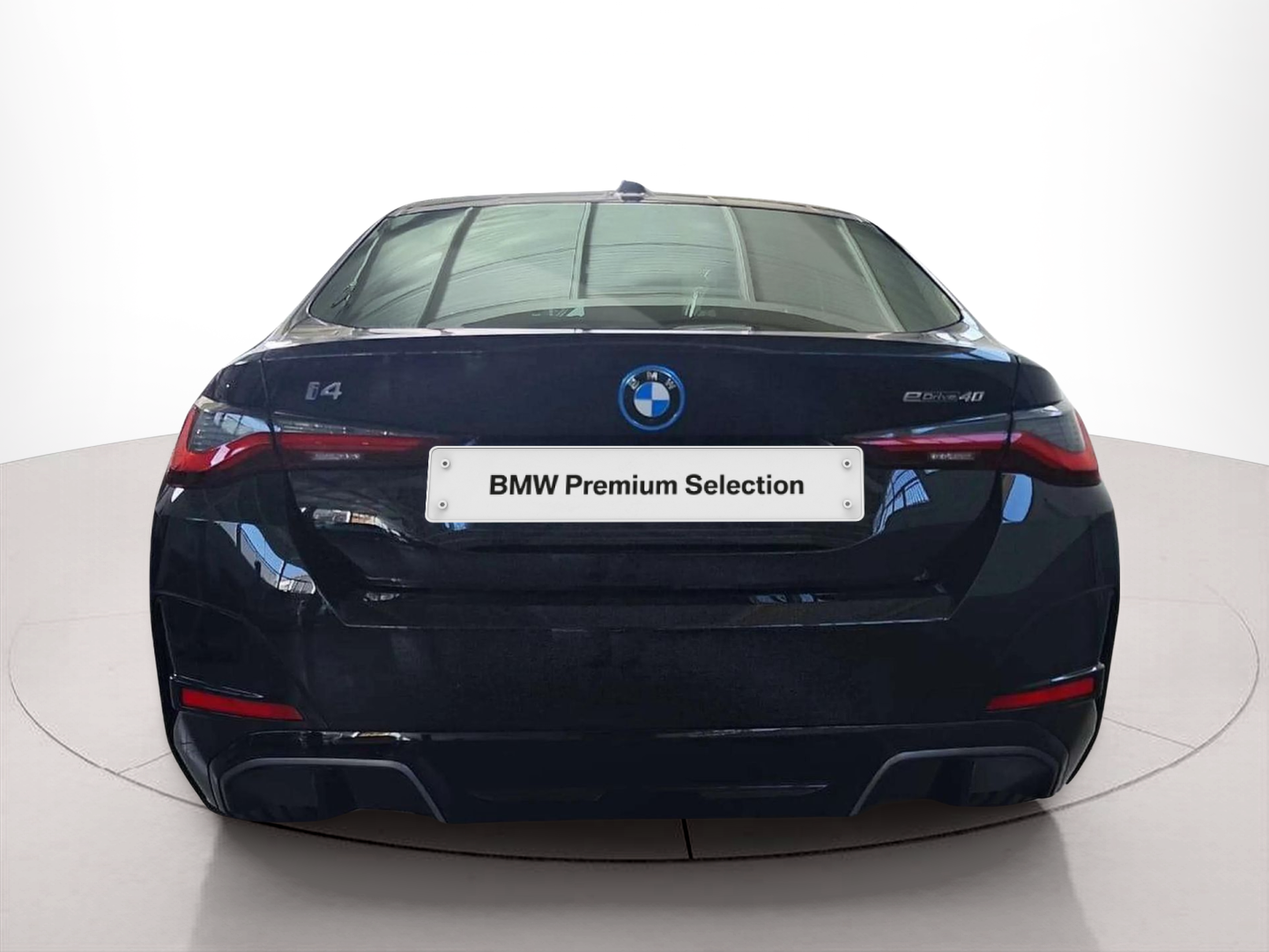 BMW i4 eDrive40 color Negro. Año 2025. 250KW(340CV). Eléctrico. En concesionario Lizaga Motor de Teruel