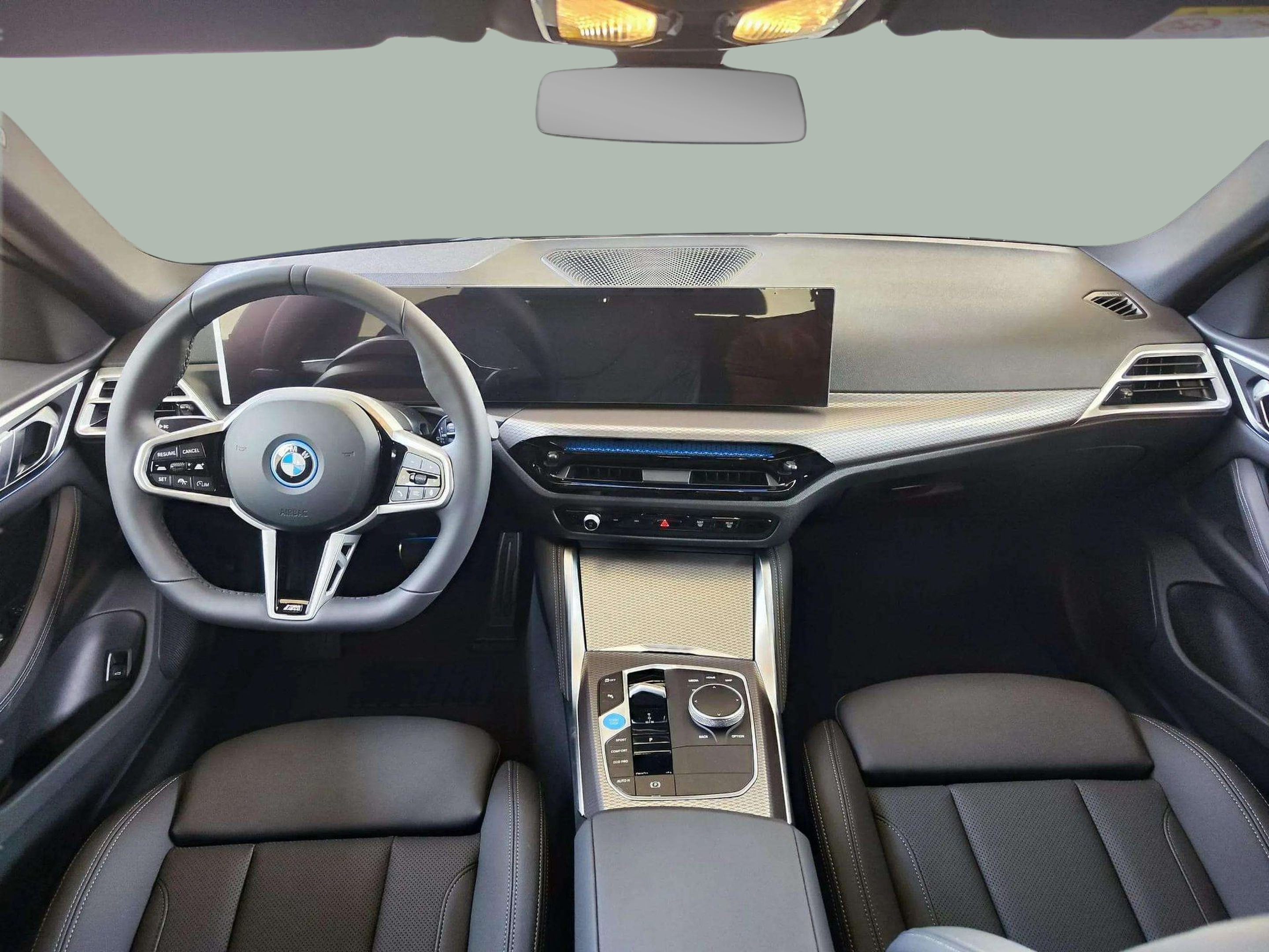 BMW i4 eDrive40 color Negro. Año 2025. 250KW(340CV). Eléctrico. En concesionario Lizaga Motor de Teruel