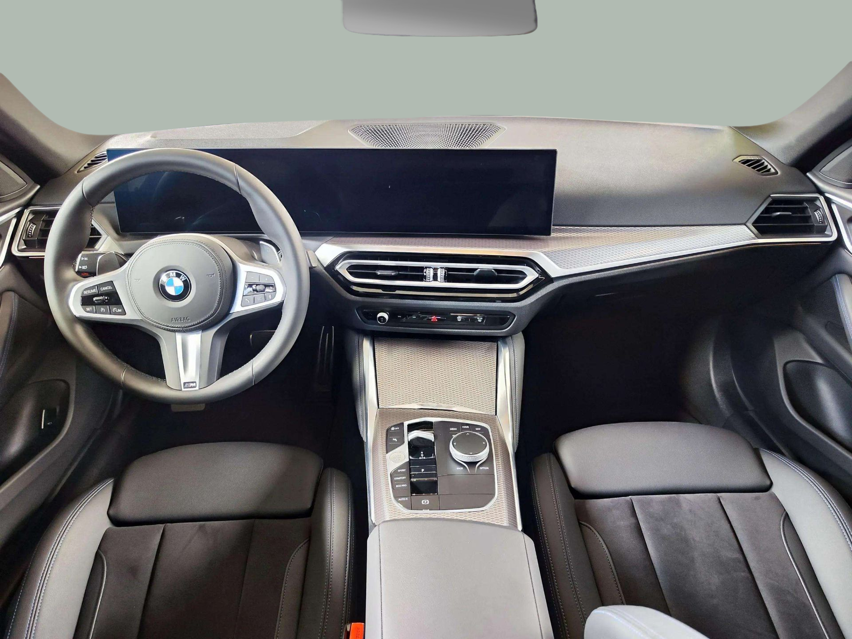 BMW Serie 4 420d Gran Coupe color Negro. Año 2024. 140KW(190CV). Diésel. En concesionario Lizaga Motor de Teruel