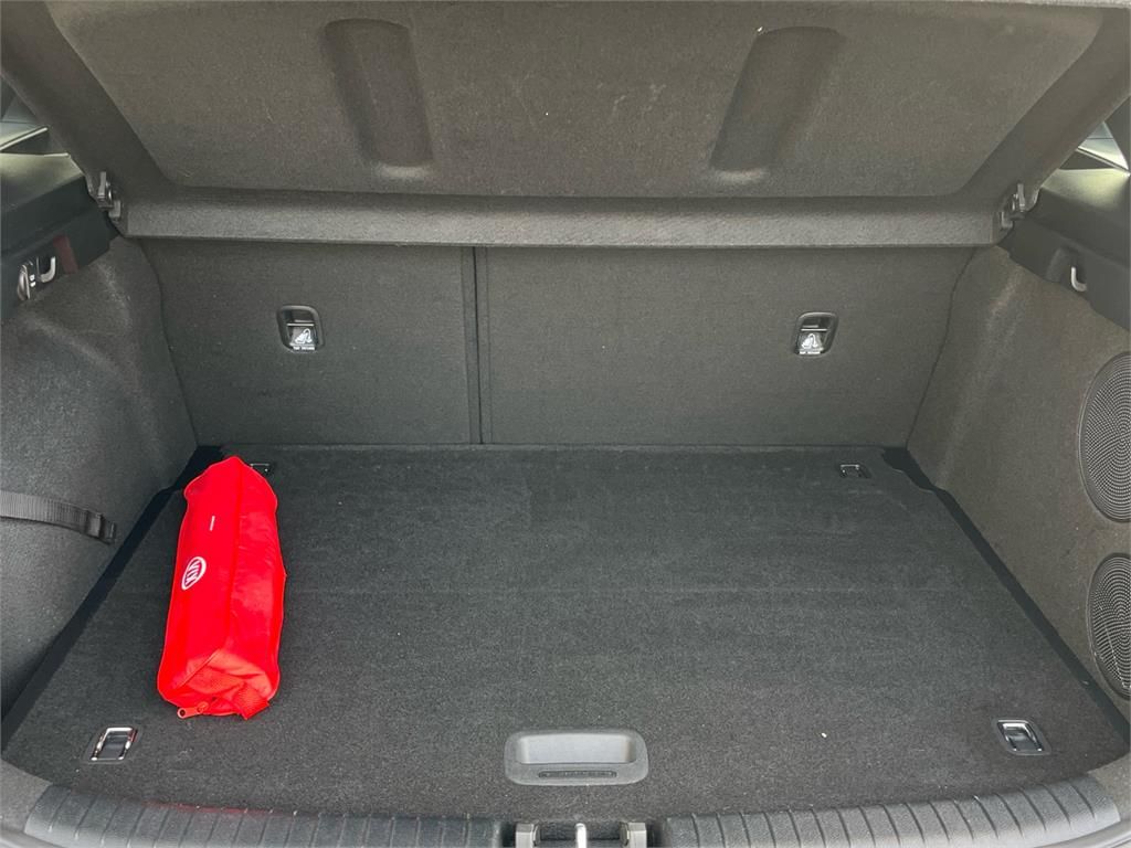 Imatge del vehicle 5