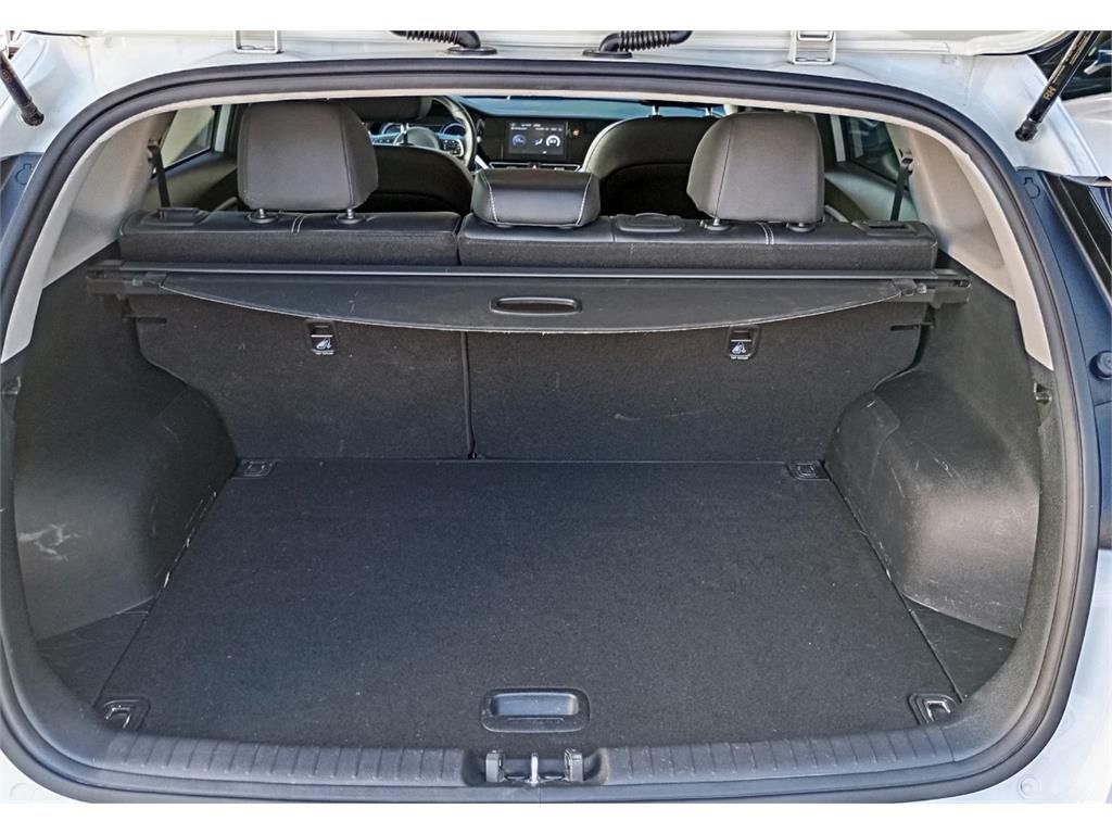 Foto 17 Kia e-Niro Concept 100 kW (136 CV)