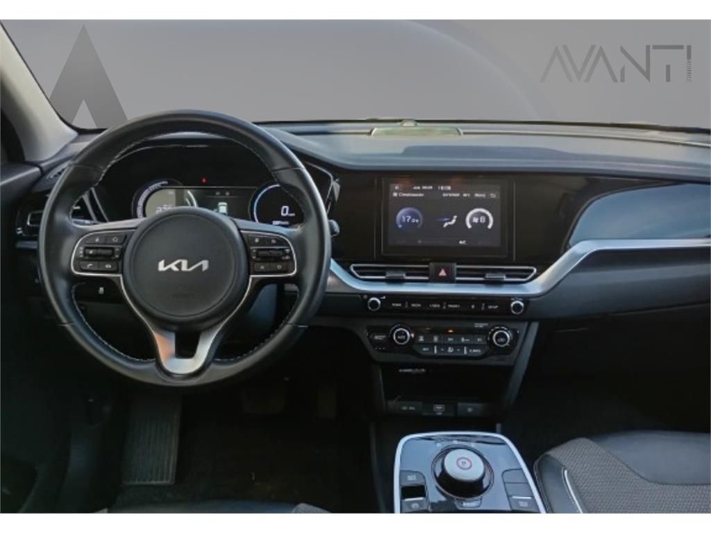 Foto 10 Kia e-Niro Concept 100 kW (136 CV)