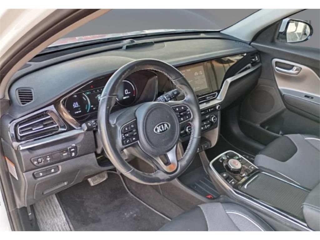 Foto 13 Kia e-Niro Concept 100 kW (136 CV)