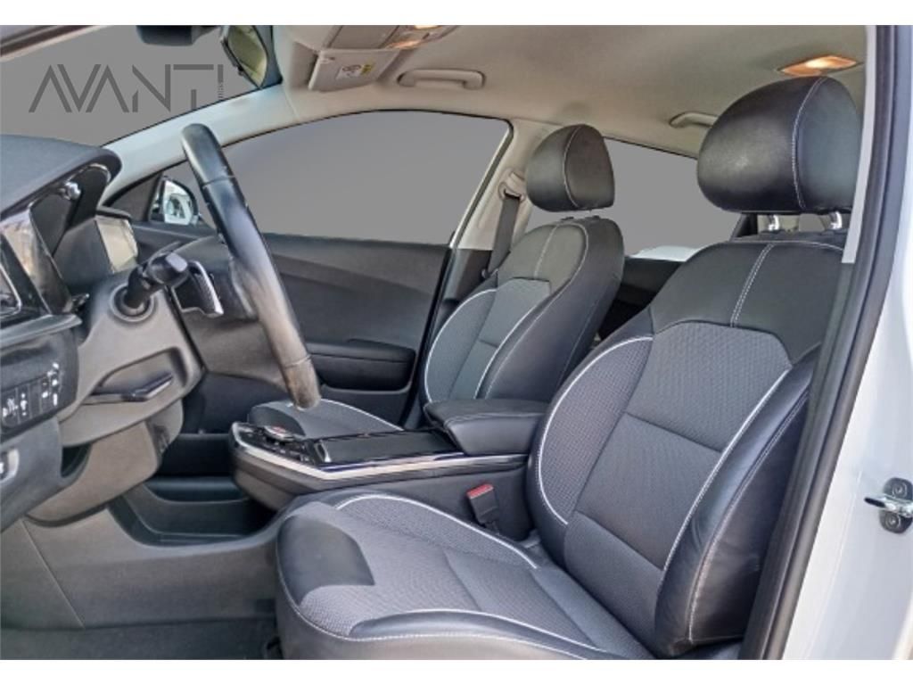 Foto 15 Kia e-Niro Concept 100 kW (136 CV)