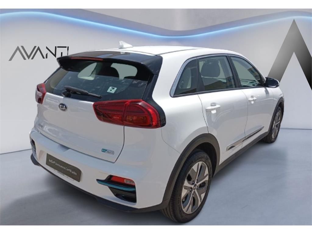 Foto 5 Kia e-Niro Concept 100 kW (136 CV)