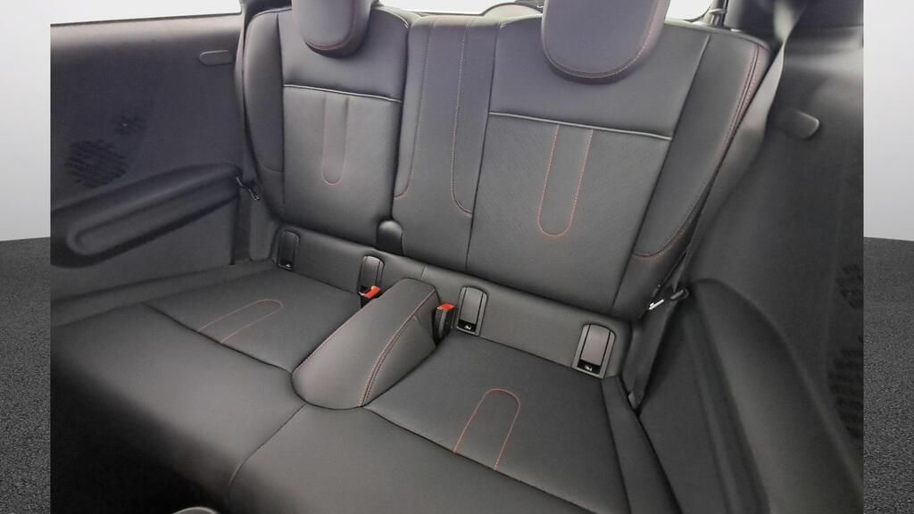 fotoG 9 del Mini MINI Cooper 3 Puertas MINI Cooper S 3 puertas 204cv Gasolina del 2025 en Madrid