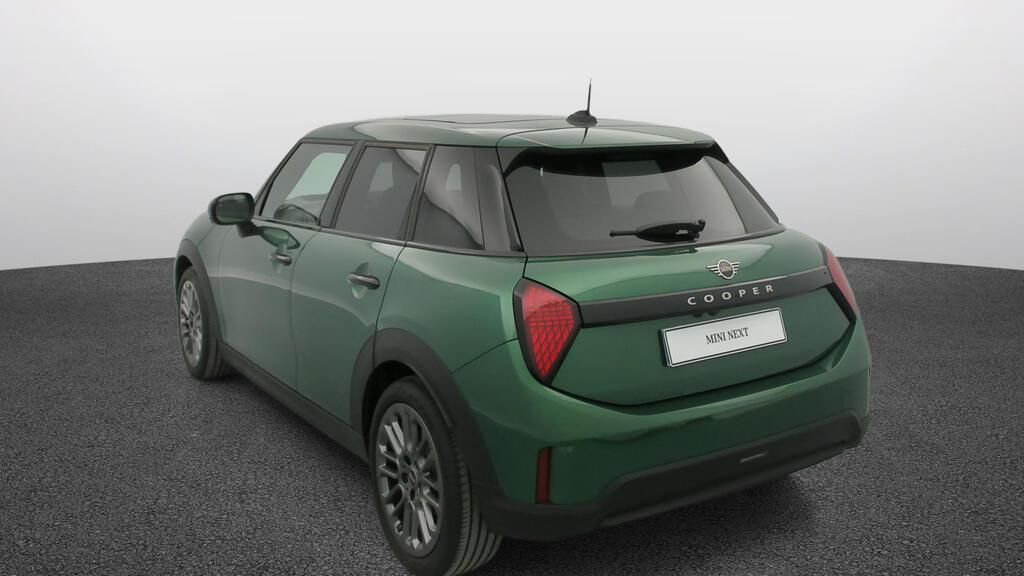 fotoG 4 del Mini MINI Cooper 5 Puertas MINI Cooper C 5 puertas 156cv Gasolina del 2025 en Madrid