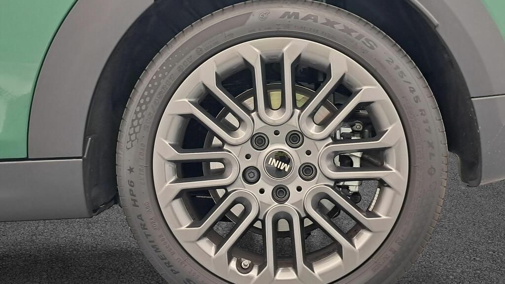 fotoG 13 del Mini MINI Cooper 5 Puertas MINI Cooper C 5 puertas 156cv Gasolina del 2025 en Madrid