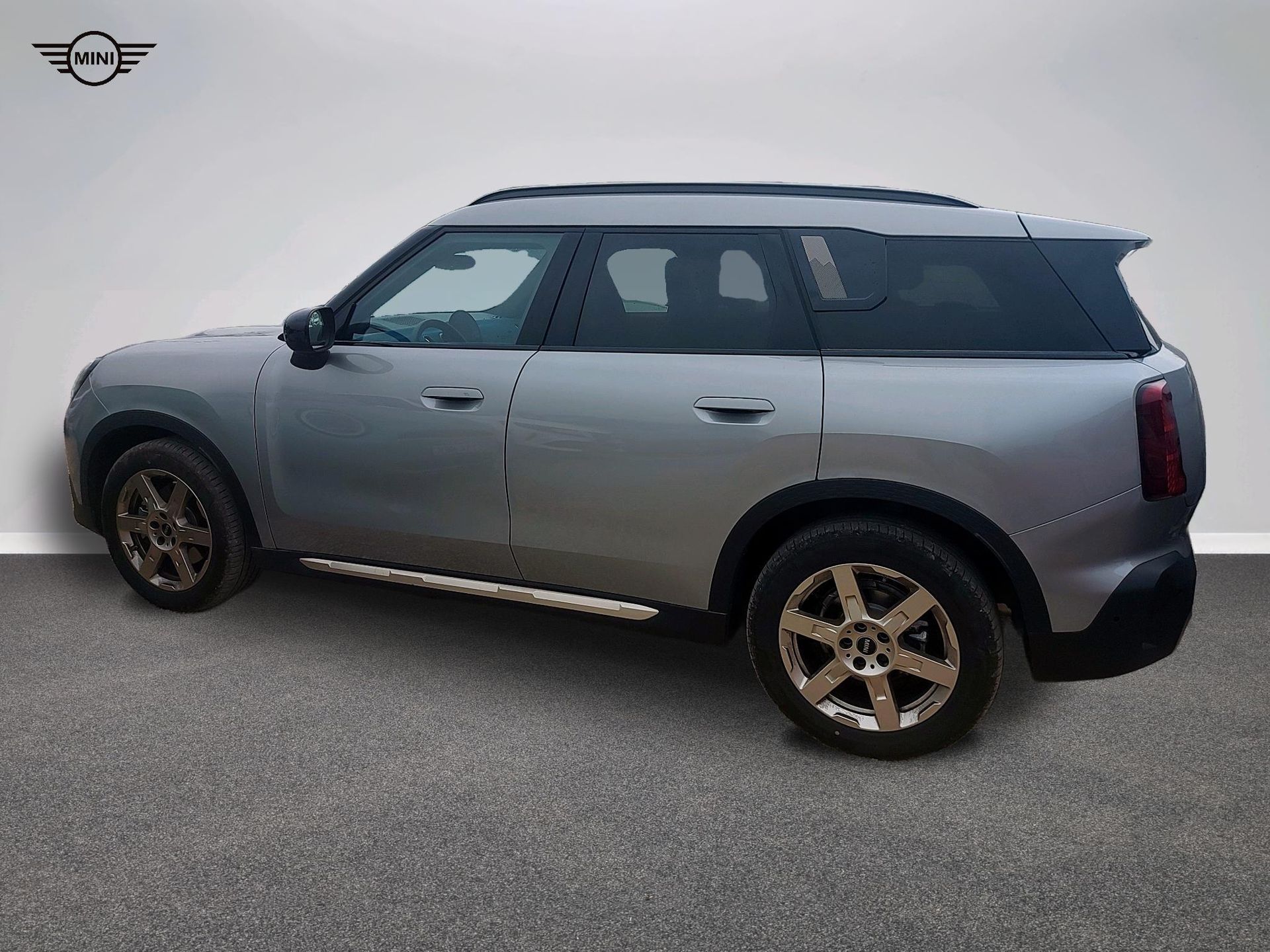 fotoG 3 del MINI MINI Countryman C 125 kW (170 CV) 170cv Gasolina del 2025 en Madrid