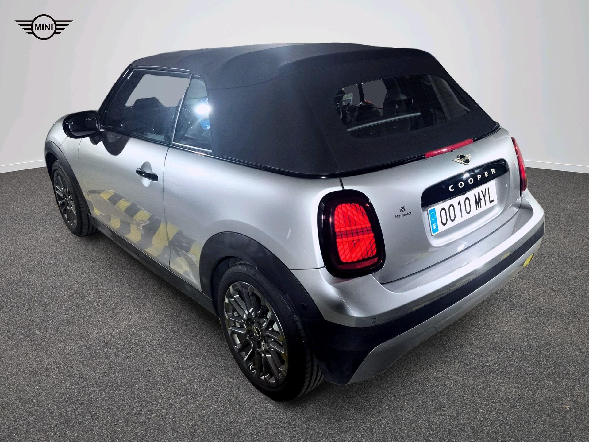 fotoG 5 del MINI MINI Cabrio Cooper C 120 kW (163 CV) 163cv Gasolina del 2025 en Madrid