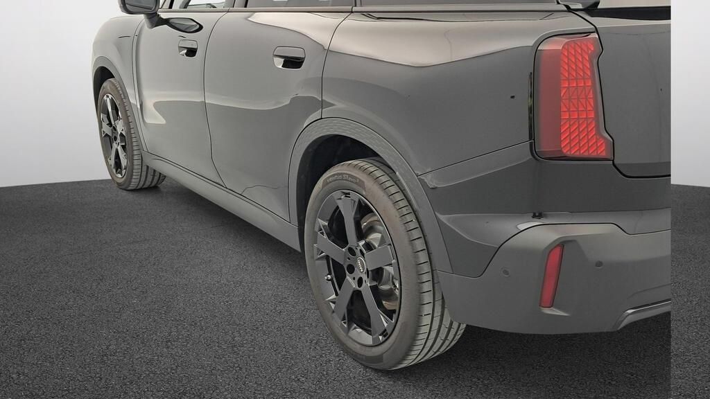 fotoG 16 del MINI MINI Countryman C 125 kW (170 CV) 170cv Gasolina del 2025 en Madrid