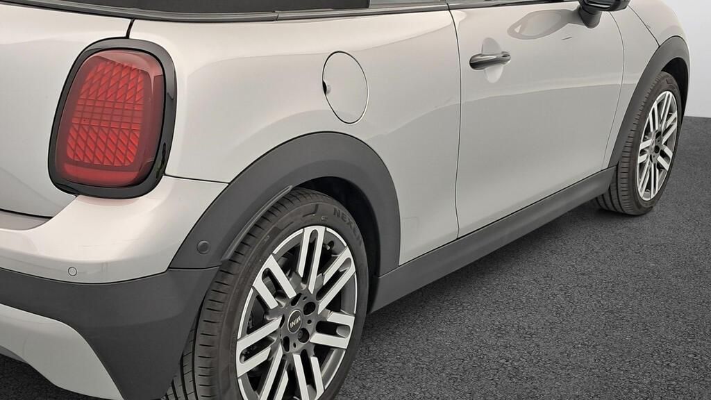 fotoG 18 del Mini MINI Cooper Cabrio MINI Cooper S Cabrio 204cv Gasolina del 2025 en Madrid