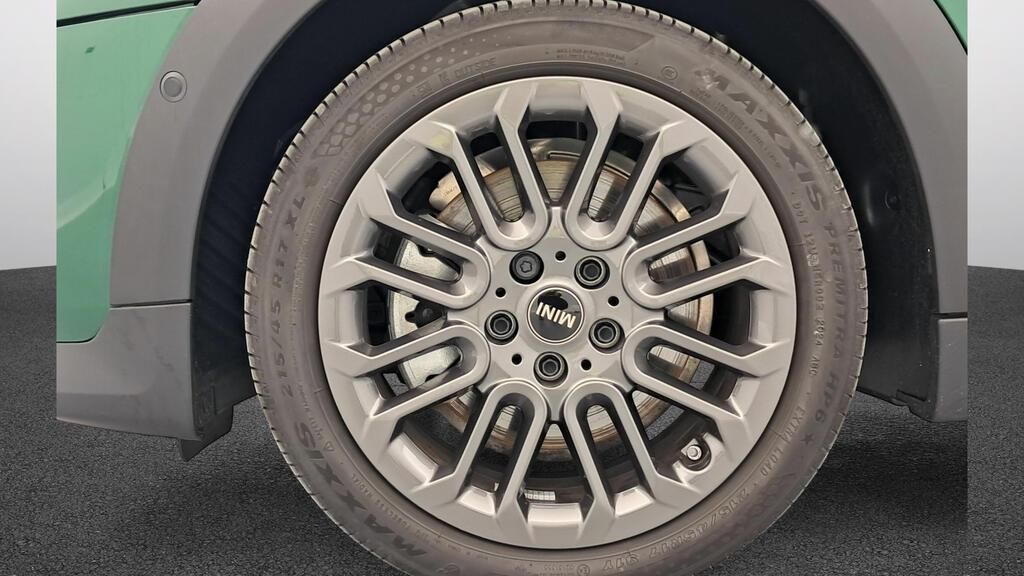 fotoG 12 del MINI MINI 5 Puertas Cooper C 115 kW (156 CV) 156cv Gasolina del 2025 en Madrid