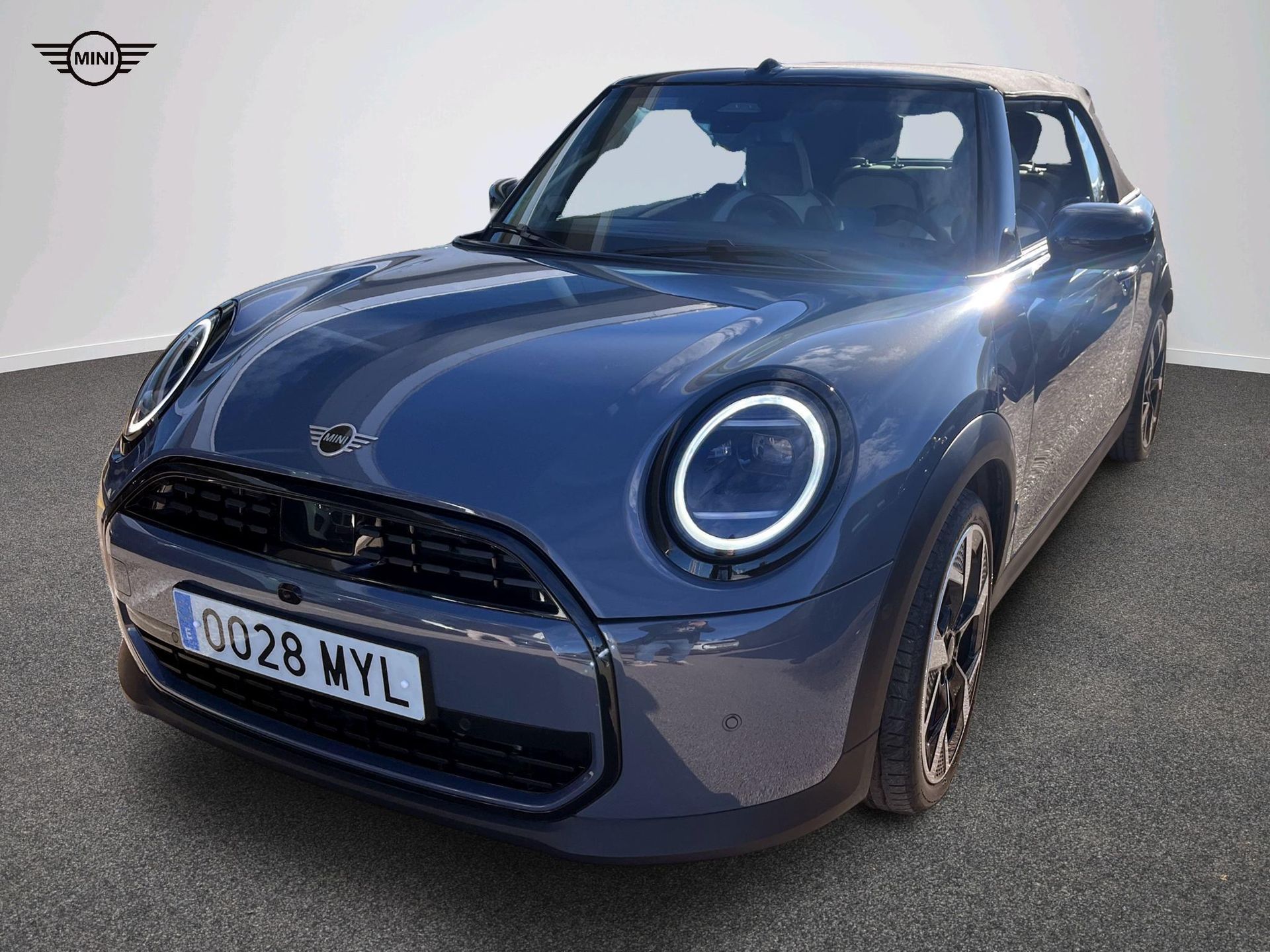 Fotos de MINI Cabrio Cooper C 120 kW (163 CV)