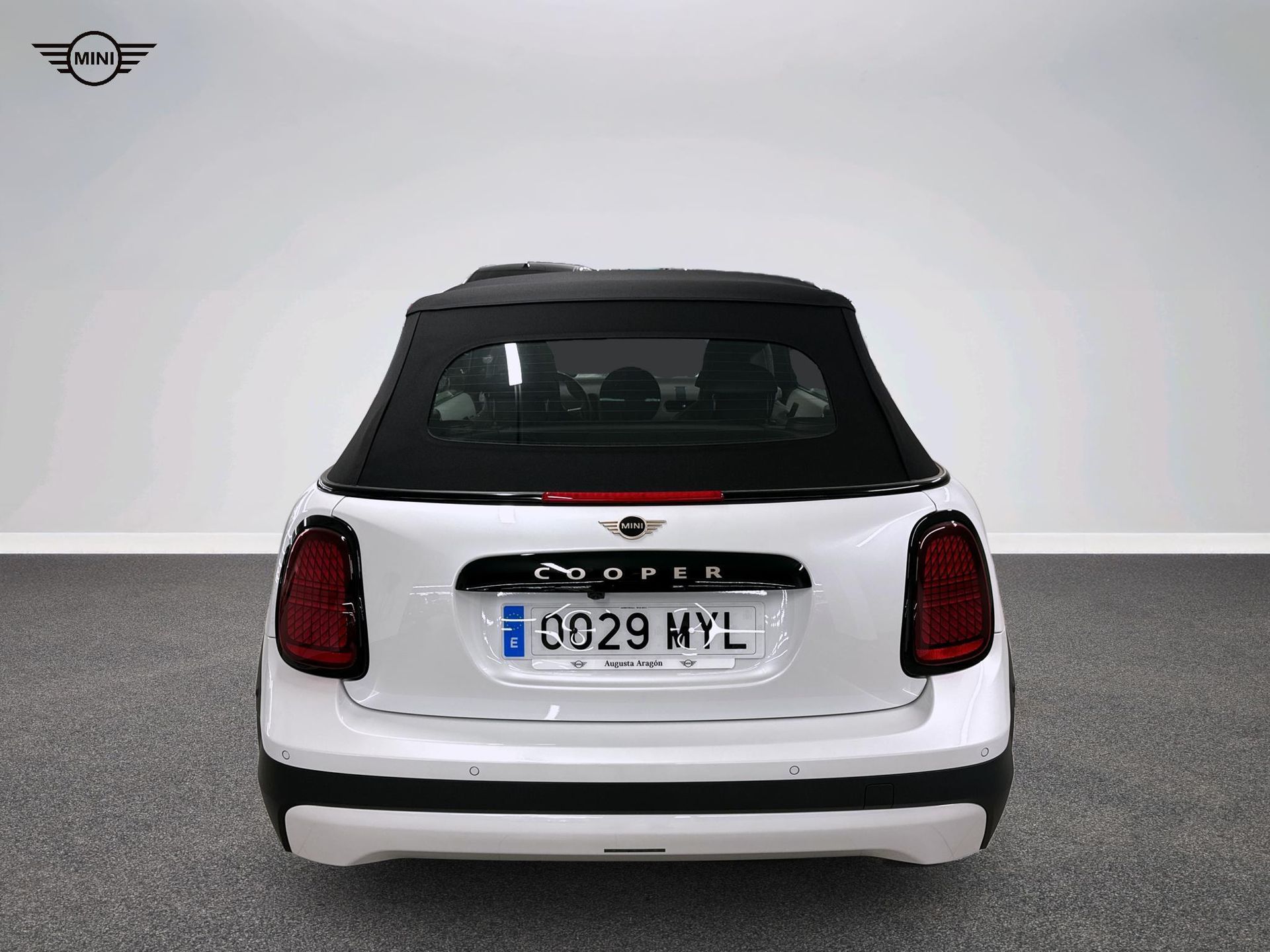 fotoG 6 del MINI MINI Cabrio Cooper C 120 kW (163 CV) 163cv Gasolina del 2025 en Madrid