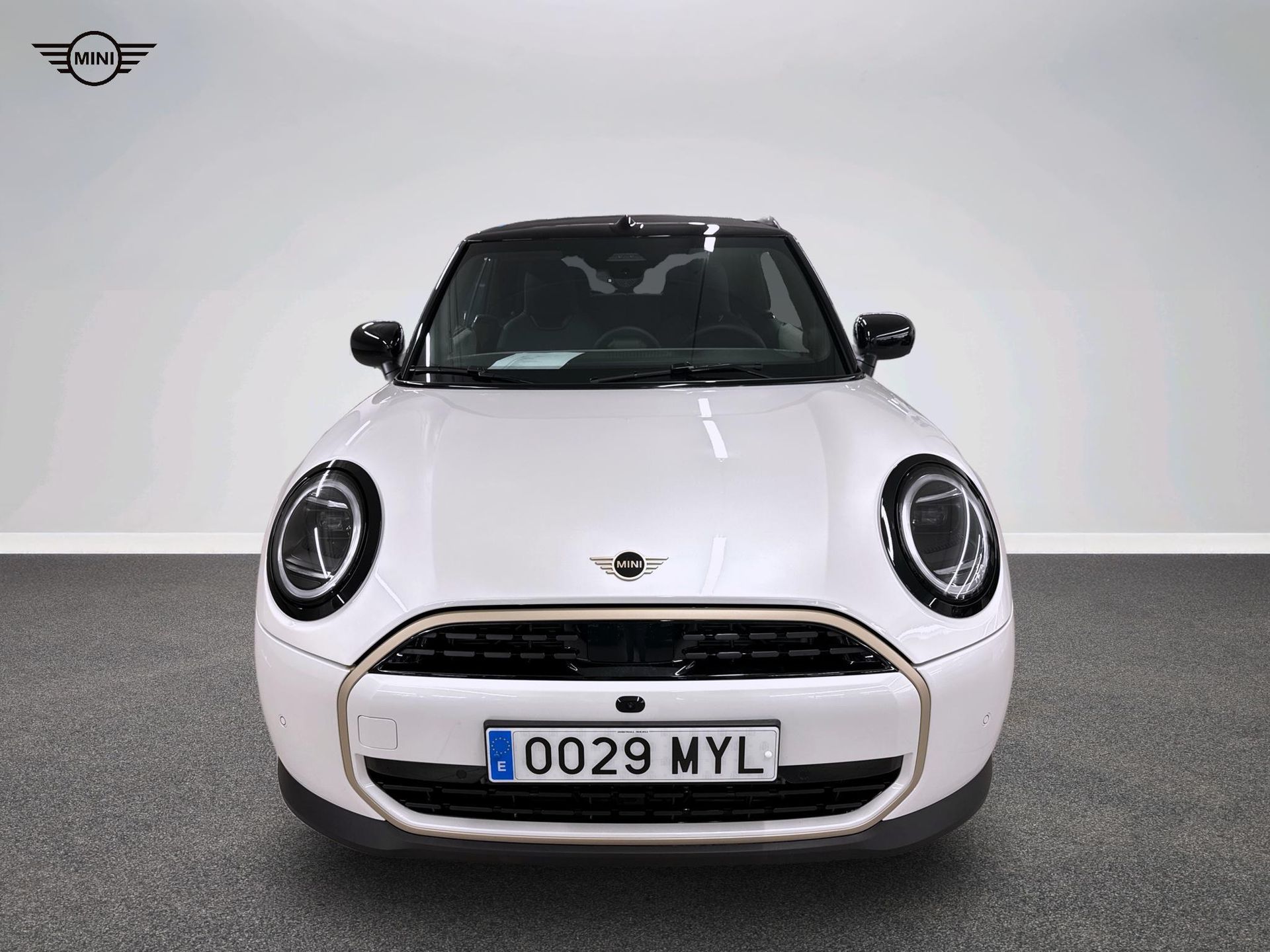 Fotos de MINI Cabrio Cooper C 120 kW (163 CV)