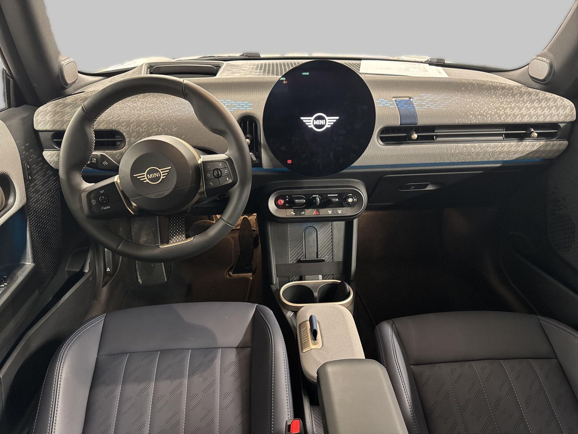 fotoG 7 del MINI MINI Cabrio Cooper C 120 kW (163 CV) 163cv Gasolina del 2025 en Madrid