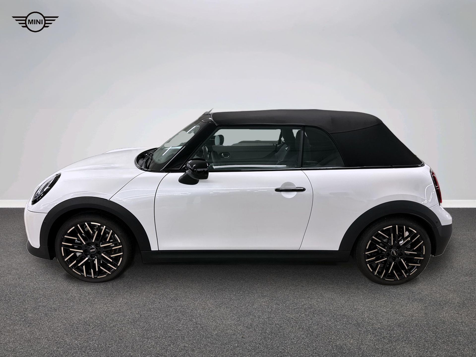 Fotos de MINI Cabrio Cooper C 120 kW (163 CV)
