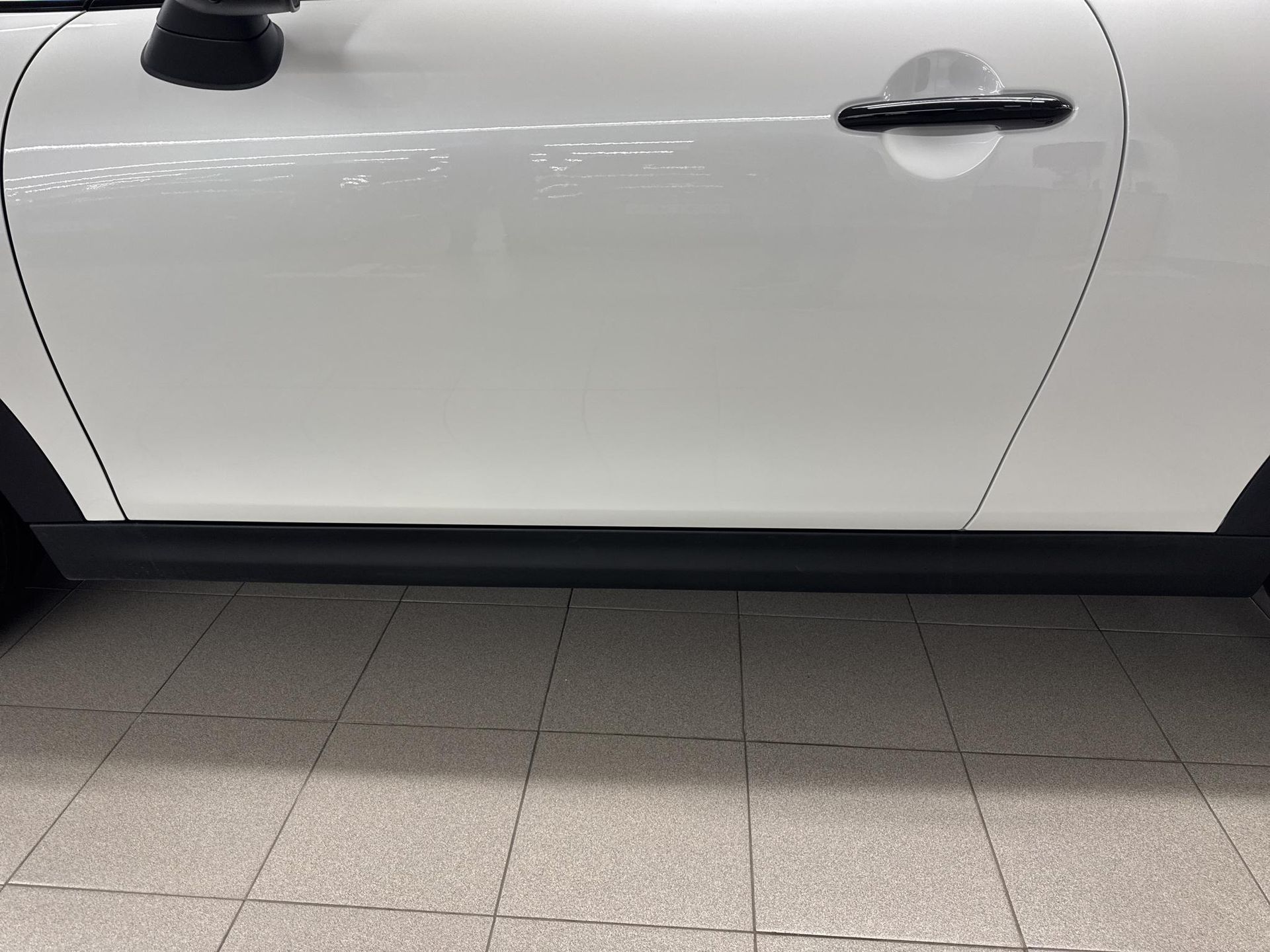 fotoG 16 del MINI MINI Cabrio Cooper C 120 kW (163 CV) 163cv Gasolina del 2025 en Madrid