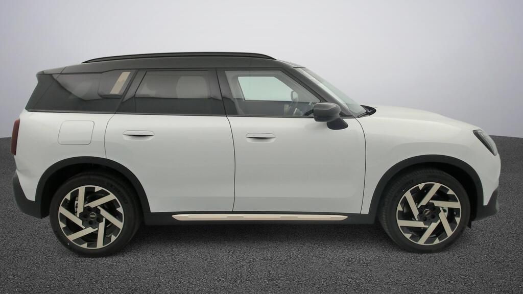 Fotos de MINI Countryman C 125 kW (170 CV)