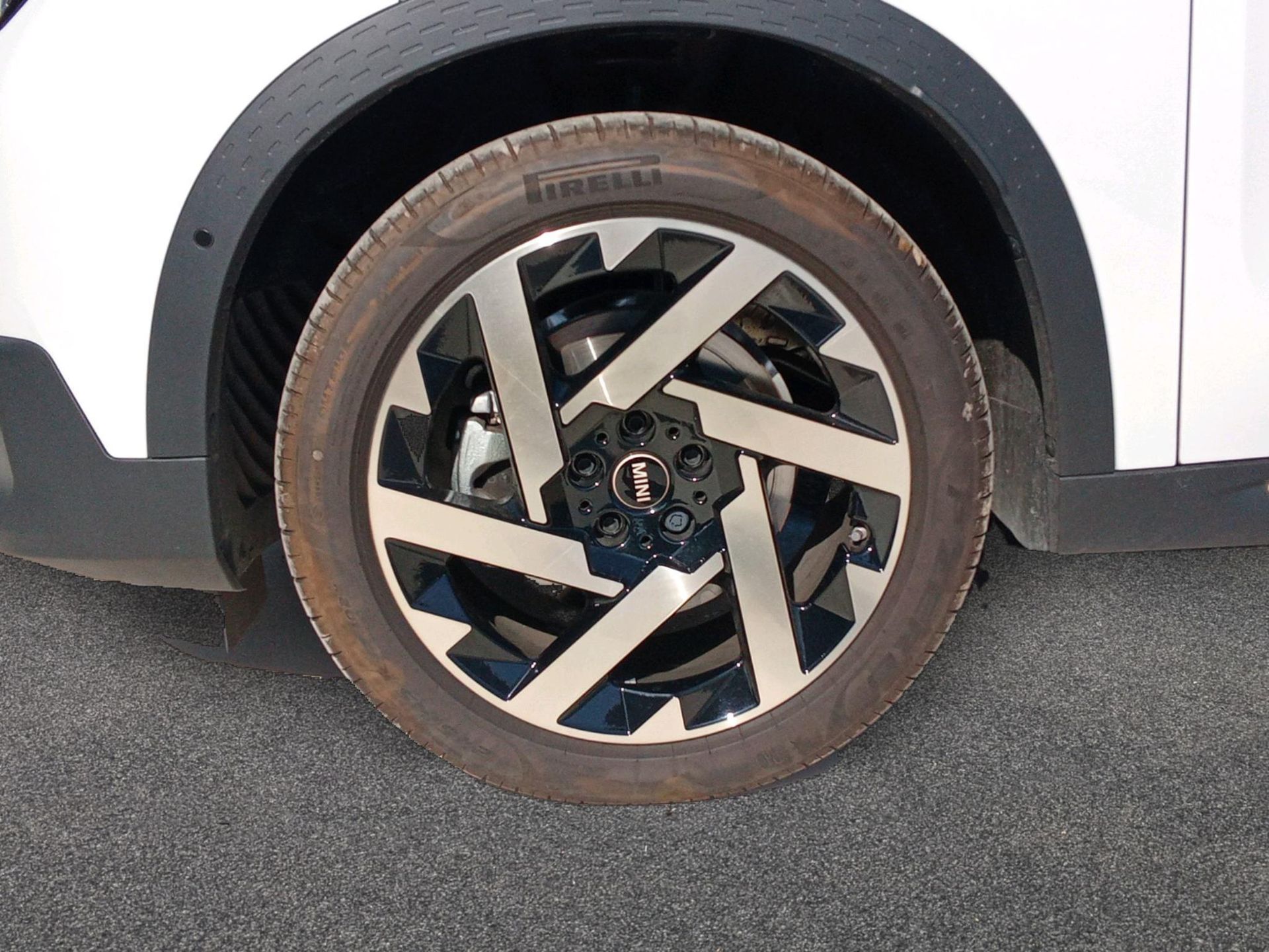 fotoG 13 del MINI MINI Countryman C 125 kW (170 CV) 170cv Gasolina del 2025 en Madrid