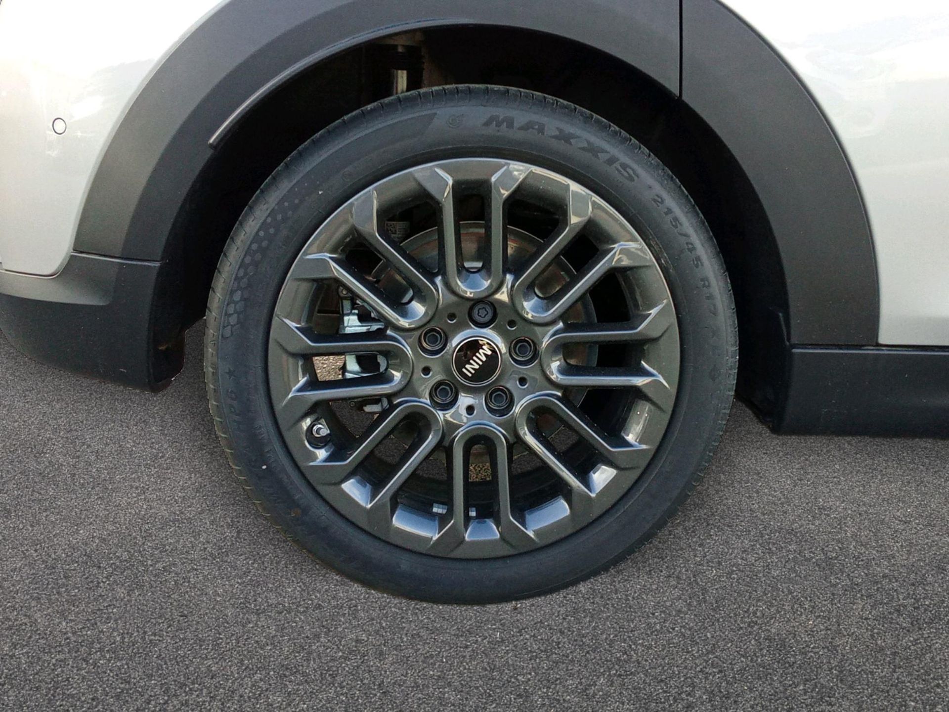 fotoG 12 del MINI MINI 5 Puertas Cooper C 115 kW (156 CV) 156cv Gasolina del 2025 en Madrid