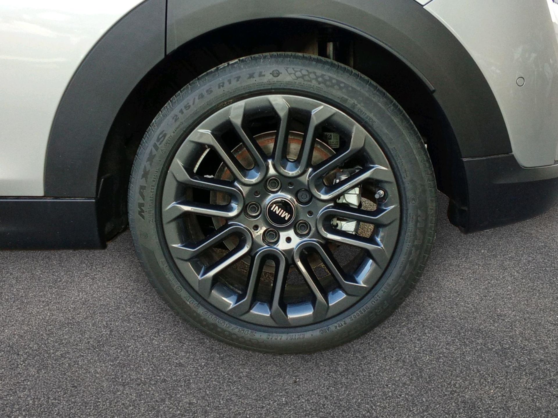 fotoG 11 del MINI MINI 5 Puertas Cooper C 115 kW (156 CV) 156cv Gasolina del 2025 en Madrid