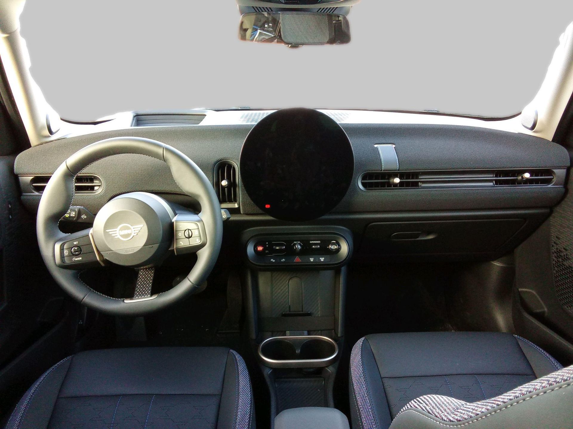 fotoG 7 del MINI MINI 5 Puertas Cooper C 115 kW (156 CV) 156cv Gasolina del 2025 en Madrid