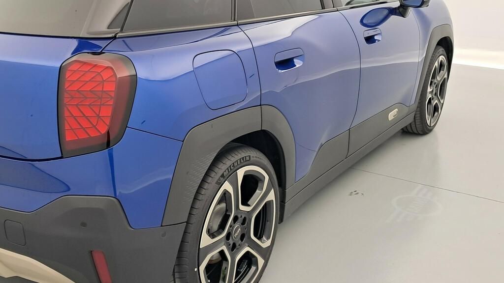 fotoG 17 del MINI MINI Aceman E 135 kW (184 CV) 184cv Eléctrico del 2025 en Madrid