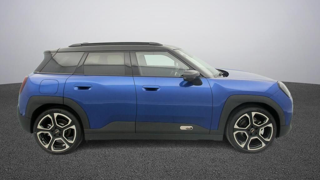 fotoG 3 del MINI MINI Aceman E 135 kW (184 CV) 184cv Eléctrico del 2025 en Madrid