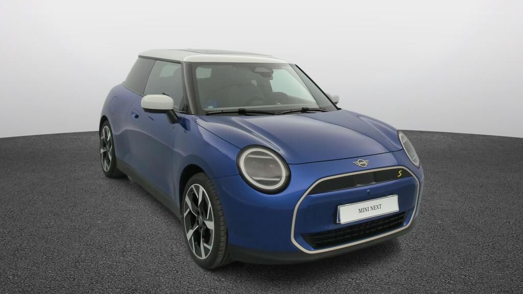 fotoG 16 del Mini MINI Cooper Eléctrico Cooper SE 218cv Eléctrico del 2024 en Madrid