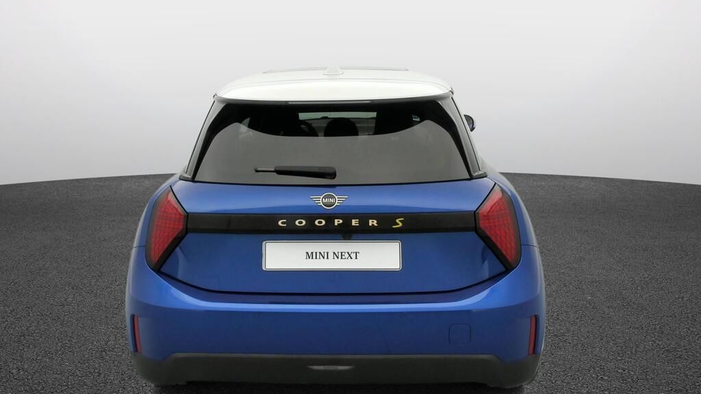 fotoG 6 del Mini MINI Cooper Eléctrico Cooper SE 218cv Eléctrico del 2024 en Madrid